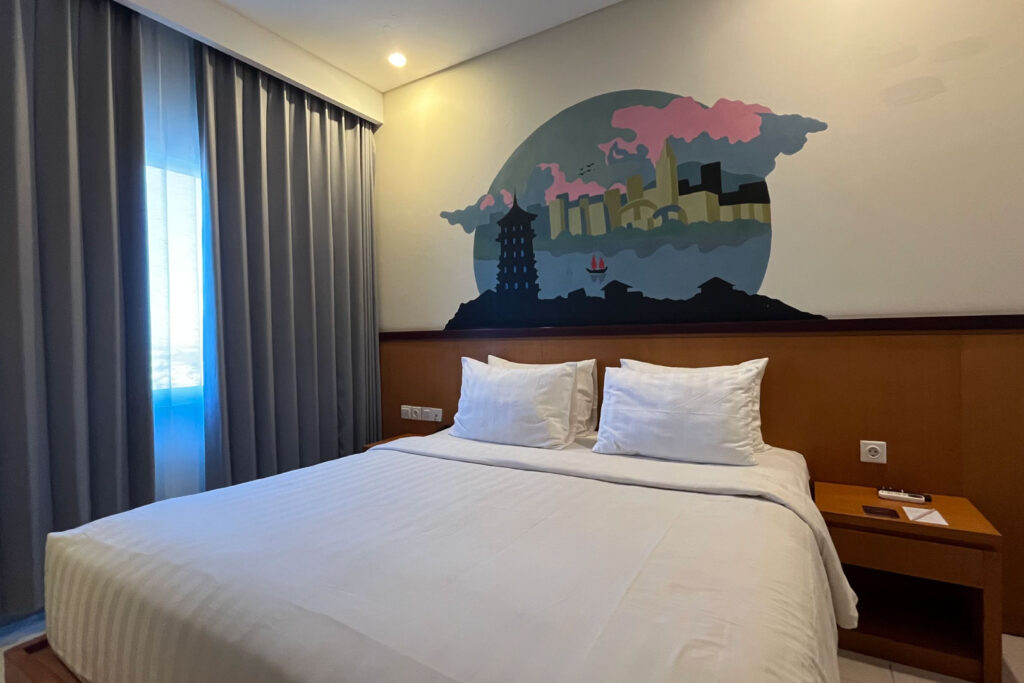 Deluxe King Azana Asia Hotel